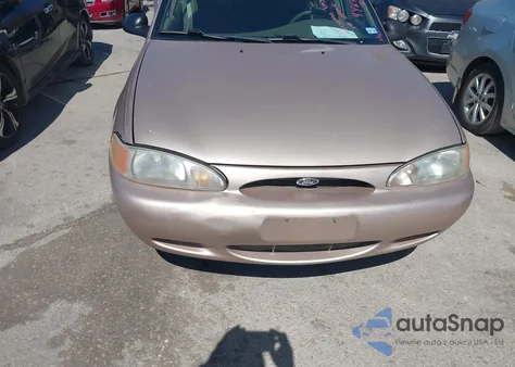 1998 Ford Escort Se from USA, damaged, VIN 3FAFP15P0WR234039